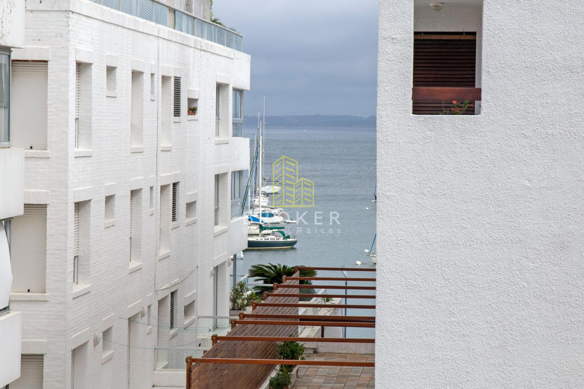 Apartamento ID.2397/Venta_Apartamento,_4_dormitorios,_Península,_Punta_del_Este - Venta Apartamento, 4 dormitorios, Península, Punta del Este