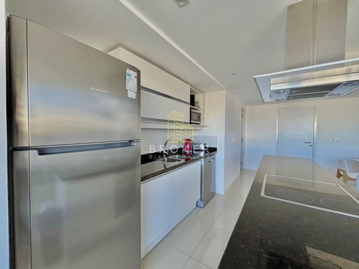 Apartamento ID.2353/Apartamento_Punta_del_Este_Playa_Brava_2_dormitorios_y_servicio_completo_con_doble_cochera_en_Playa_Brava - Apartamento Punta del Este Playa Brava 2 dormitorios y servicio completo con doble cochera en Playa Brava