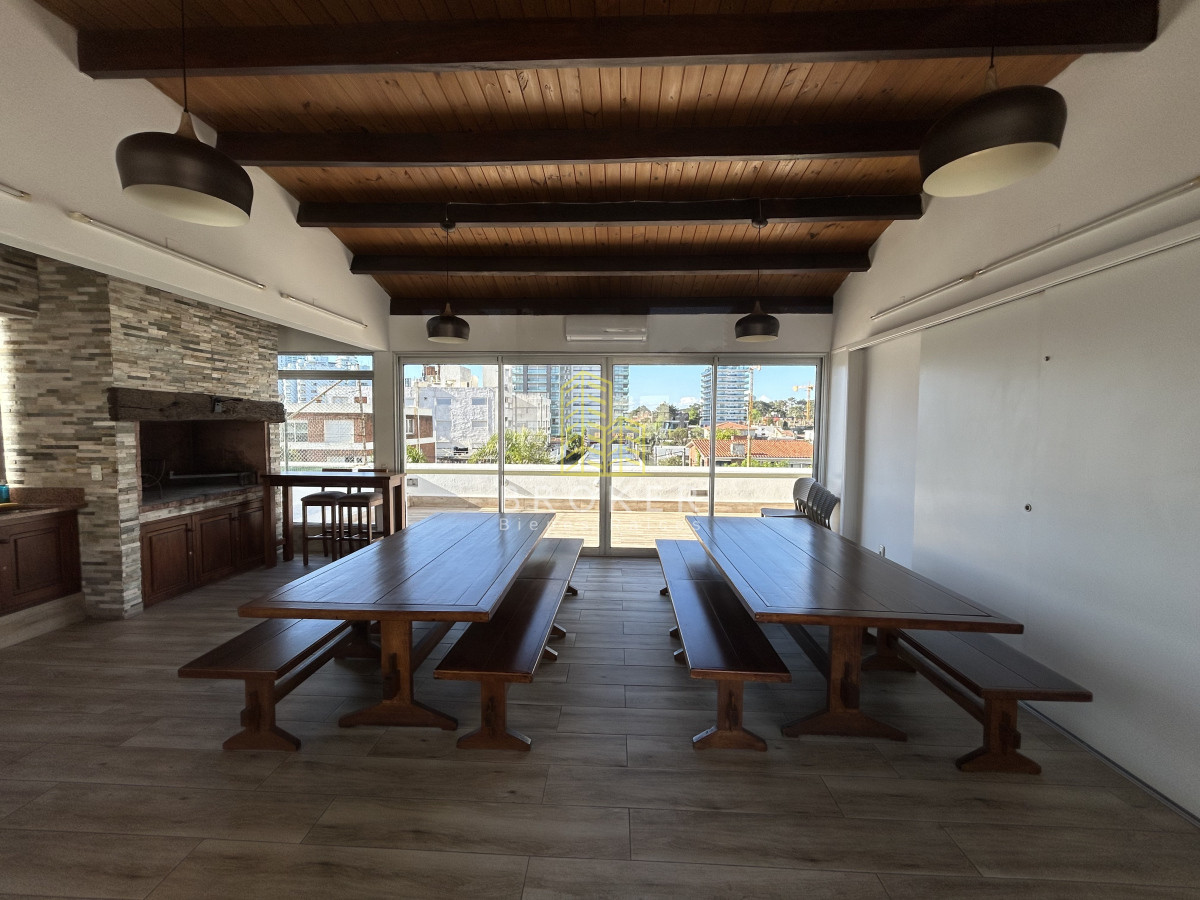 Apartamento ID.2018/Alquiler_de_penthouse_en_Aidy_Grill_de_dos_dormitorios._Punta_del_Este_Uruguay. - Alquiler de penthouse en Aidy Grill de dos dormitorios. Punta del Este Uruguay.