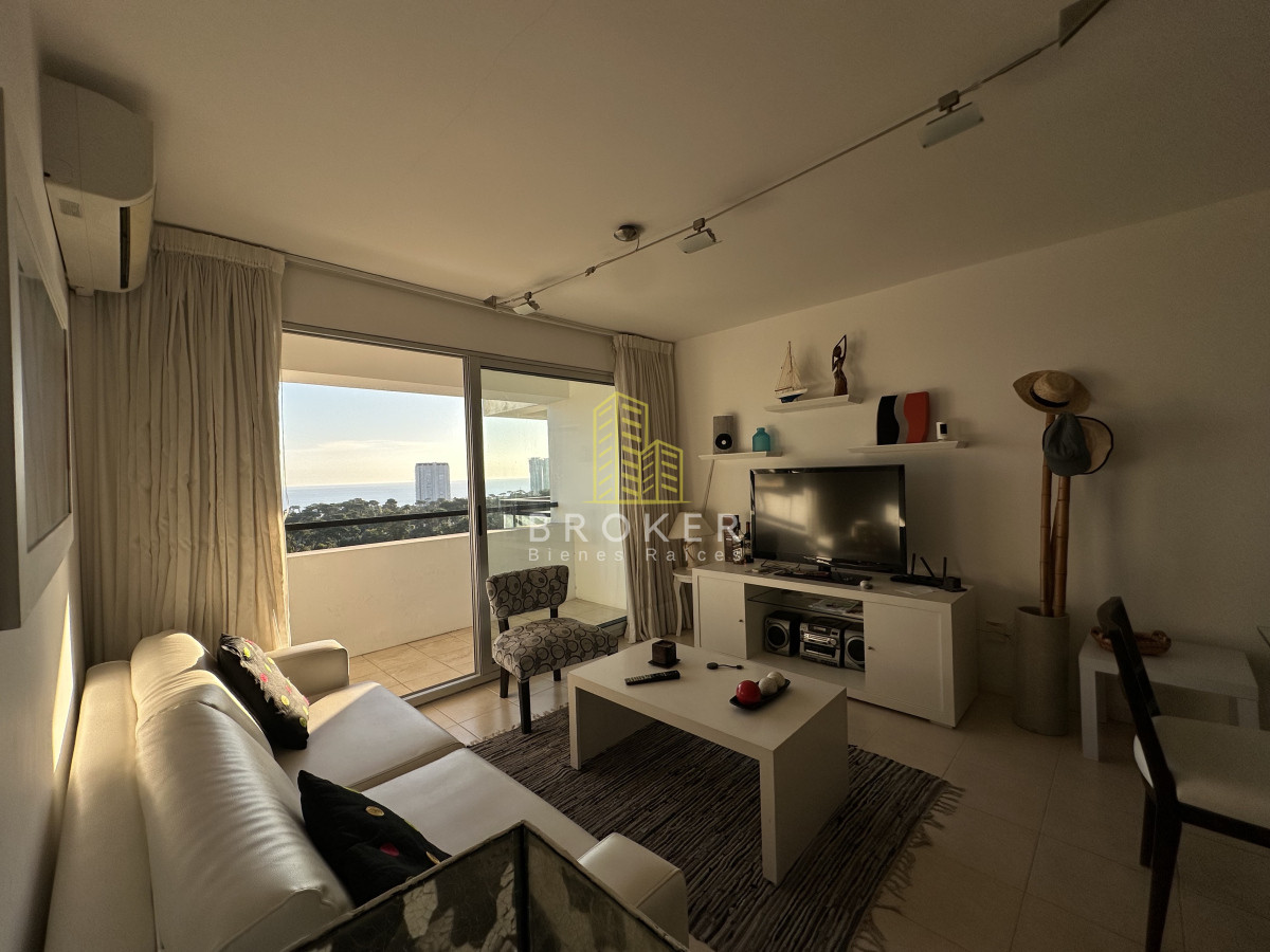 Apartamento ID.2306/Venta_departamento_Punta_del_Este_2_dormitorios_piso_alto_con_vista_a_toda_la_mansa._Punta_del_Este,_Uruguay. - Venta departamento Punta del Este 2 dormitorios piso alto con vista a toda la mansa. Punta del Este, Uruguay.