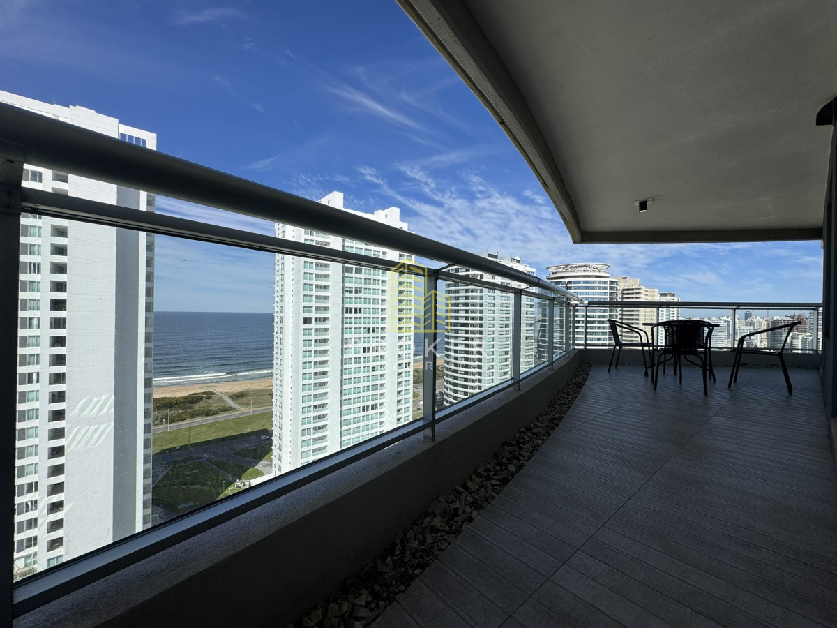 Apartamento ID.9227/VENTA_de_APARTAMENTO_EN_LOOK_BRAVA_3_DORMITORIOS_CON_VISTA_DIRECTA_AL_MAR_595.000USD - VENTA de APARTAMENTO EN LOOK BRAVA 3 DORMITORIOS CON VISTA DIRECTA AL MAR 595.000USD