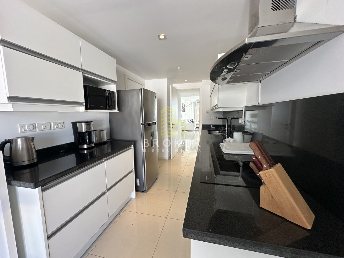 Apartamento ID.2298/OPORTUNIDAD_EN_PRIMERA_LINEA_MANSA_A_SOLO_419.000USD,_3_DORMITORIOS_Y_DEPENDENCIA. - OPORTUNIDAD EN PRIMERA LINEA MANSA A SOLO 419.000USD, 3 DORMITORIOS Y DEPENDENCIA.