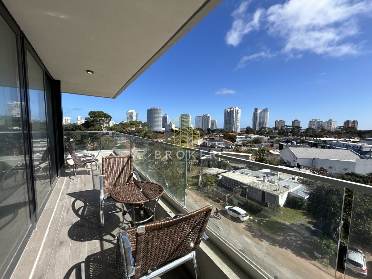 Apartamento ID.802/Venta_de_apartamento_a_estrenar_con_bajos_gastos_comunes._Punta_del_Este._Uruguay - Venta de apartamento a estrenar con bajos gastos comunes. Punta del Este. Uruguay