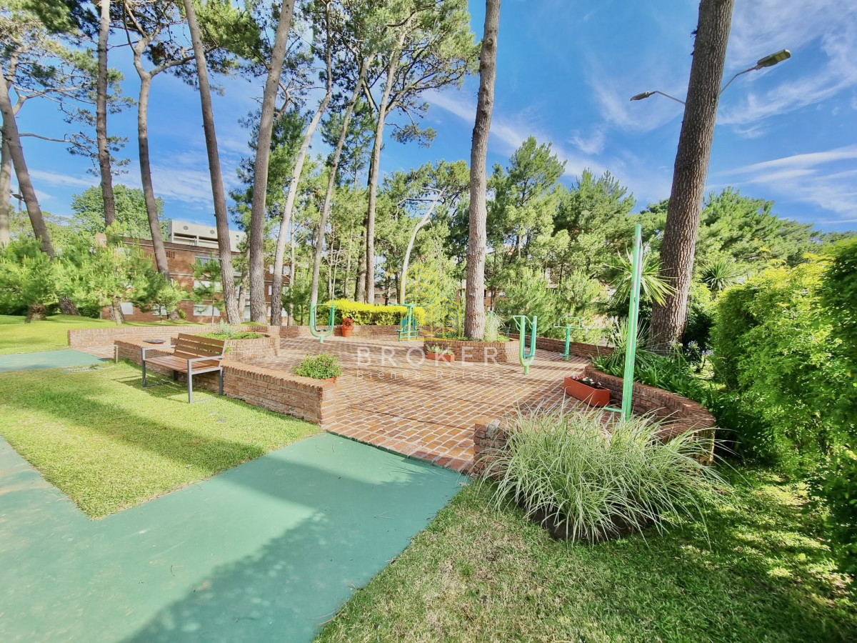 Apartamento ID.9491/venta_apartamento_punta_del_este_mansa_parrillero - venta apartamento punta del este mansa parrillero