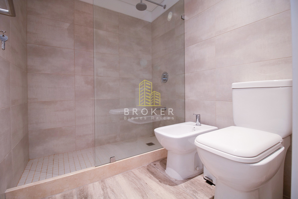Apartamento ID.528/Venta_de_Penthouse_duplex_en_edificio_de_alta_gama_a_250_metros_del_mar,_Playa_Brava,_Punta_del_Este._Uruguay - Venta de Penthouse duplex en edificio de alta gama a 250 metros del mar, Playa Brava, Punta del Este. Uruguay