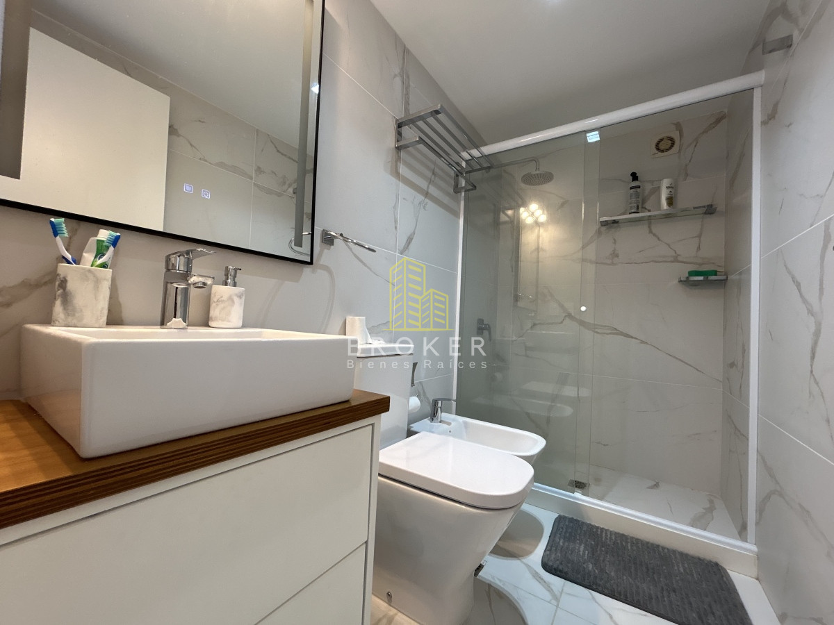Apartamento ID.802/Venta_de_apartamento_a_estrenar_con_bajos_gastos_comunes._Punta_del_Este._Uruguay - Venta de apartamento a estrenar con bajos gastos comunes. Punta del Este. Uruguay