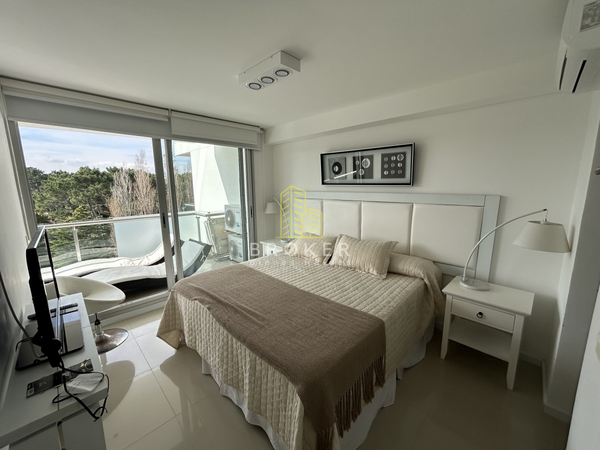 Apartamento ID.1150/Venta_de_hermoso_apartamento_por_roosevelt_de_dos_dormitorios._Punta_del_Este._Uruguay - Venta de hermoso apartamento por roosevelt de dos dormitorios. Punta del Este. Uruguay