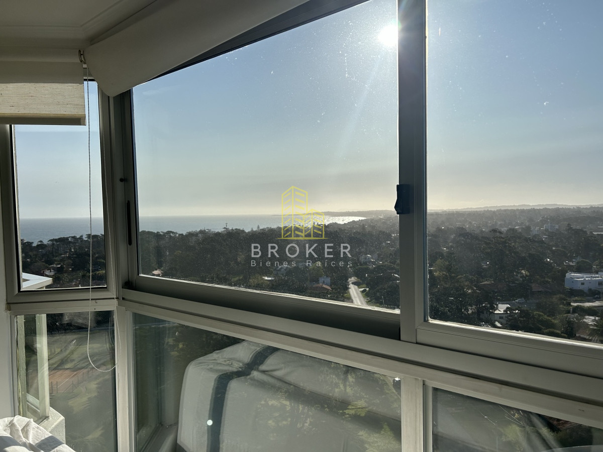 Apartamento ID.1752/Venta_de_apartamento_en_Roosevelt_piso_alto_2_dormitorios_con_una_vista_espectacular._Punta_del_Este._Uruguay - Venta de apartamento en Roosevelt piso alto 2 dormitorios con una vista espectacular. Punta del Este. Uruguay