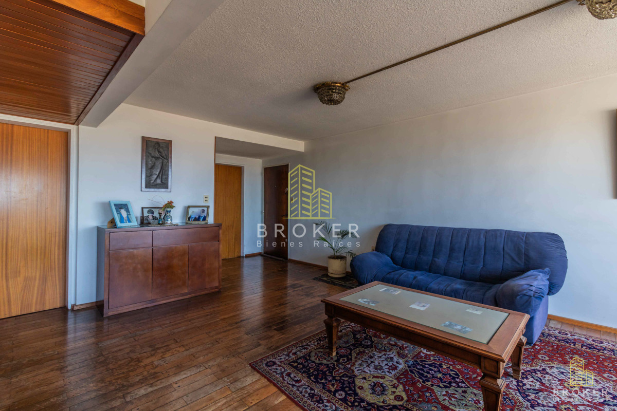 Apartamento ID.2041/Venta_apartamento_3_dormitorios_Malvin_Rambla,_2_baños_completos - Venta apartamento 3 dormitorios Malvin Rambla, 2 baños completos