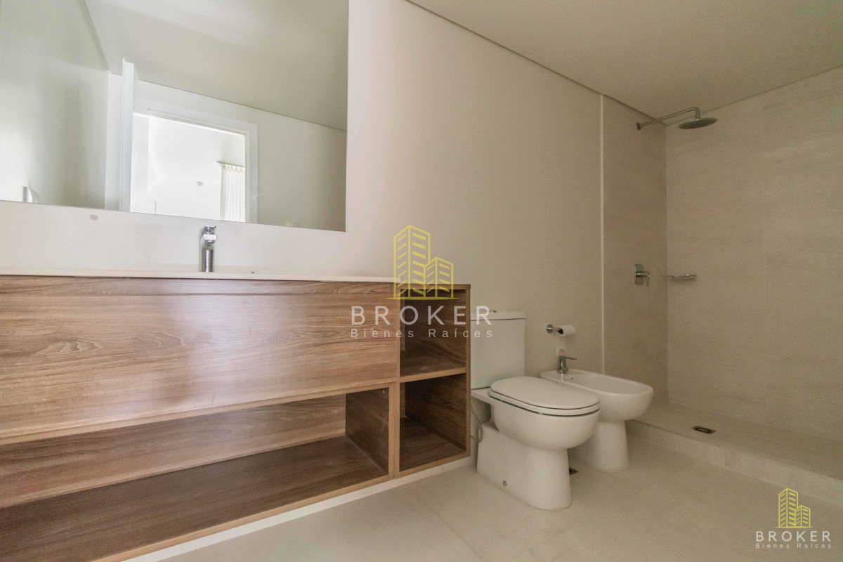 Apartamento ID.2147/_Monoambiente_Loft_de_diseño_a_estrenar_Punta_Carretas_en_el_corazón_de_Punta_Carretas._MOntevideo -  Monoambiente Loft de diseño a estrenar Punta Carretas en el corazón de Punta Carretas. MOntevideo