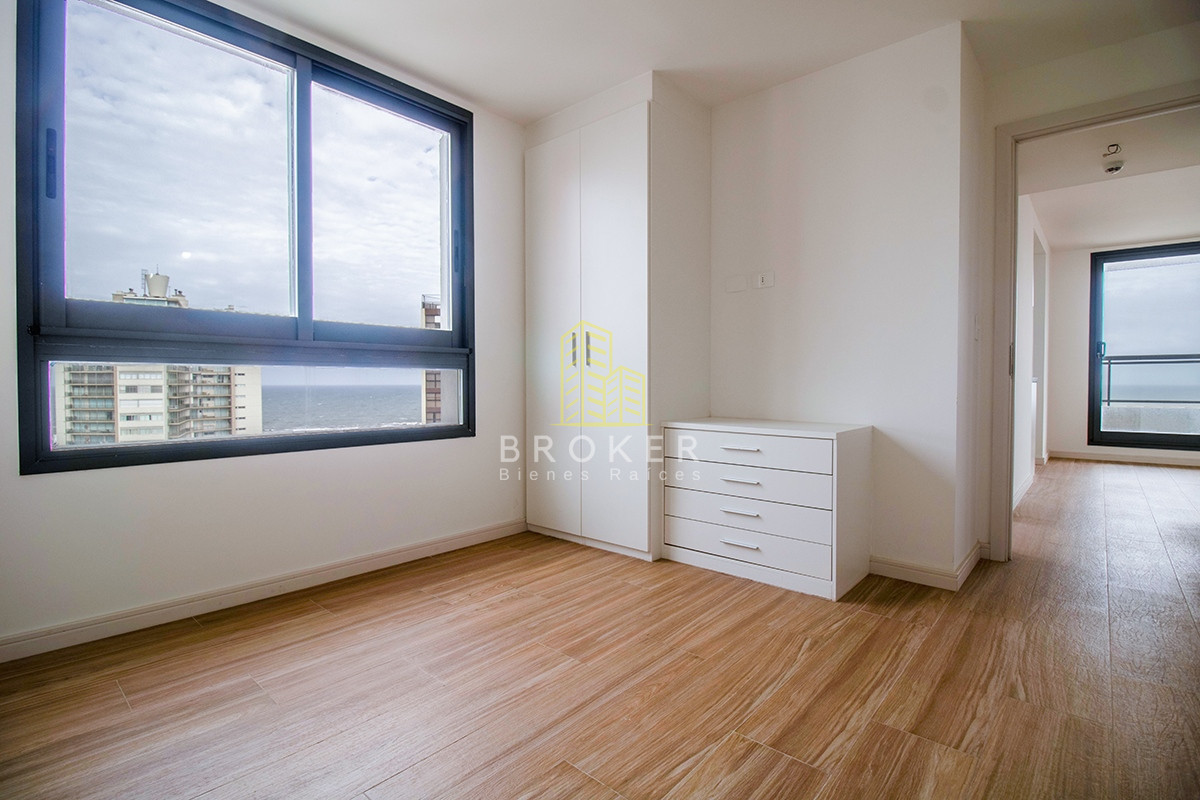 Apartamento ID.604/ - OPORTUNIDAD Apartamento en Venta 2 dormitorios con Vista al Mar en Playa Brava Punta del Este