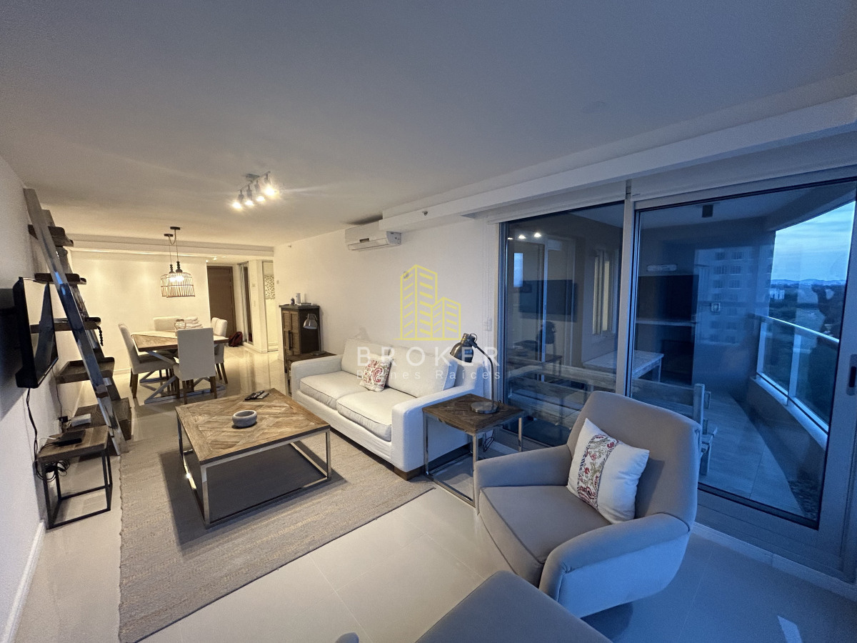 Apartamento ID.2169/Alquiler_de_apartamento_de_lujo_en_Brava,_Punta_Del_Este - Alquiler de apartamento de lujo en Brava, Punta Del Este