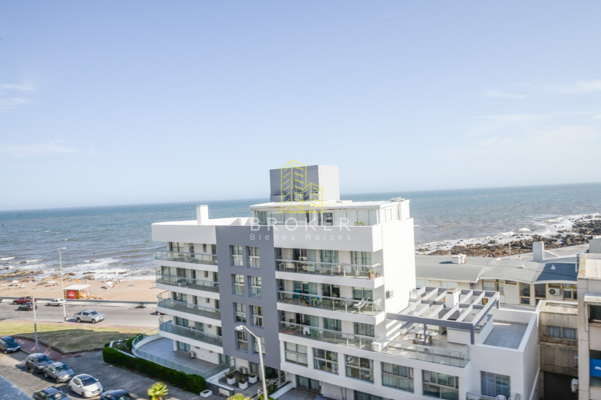 Apartamento ID.526/Venta_Apartamento_3_dormitorios_Península_con_excelente_vista_al_mar - Venta Apartamento 3 dormitorios Península con excelente vista al mar. Punta del Este, Uruguay.