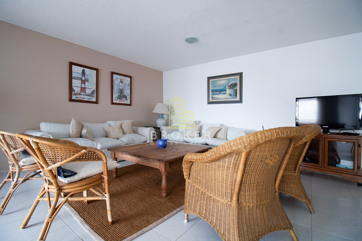 Apartamento ID.765/Apartamento_Penthouse_en_Venta_de_4_dormitorios_en_La_Brava_con_terraza_y_parrillero_con_Vistas_La_Pastora_Punta_del_Este - Apartamento Penthouse en Venta de 4 dormitorios en La Brava con terraza y parrillero con Vistas La Pastora Punta del Este