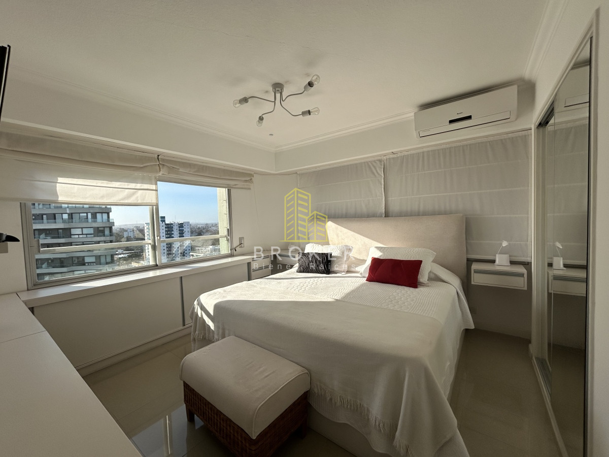 Apartamento ID.1752/Venta_de_apartamento_en_Roosevelt_piso_alto_2_dormitorios_con_una_vista_espectacular._Punta_del_Este._Uruguay - Venta de apartamento en Roosevelt piso alto 2 dormitorios con una vista espectacular. Punta del Este. Uruguay