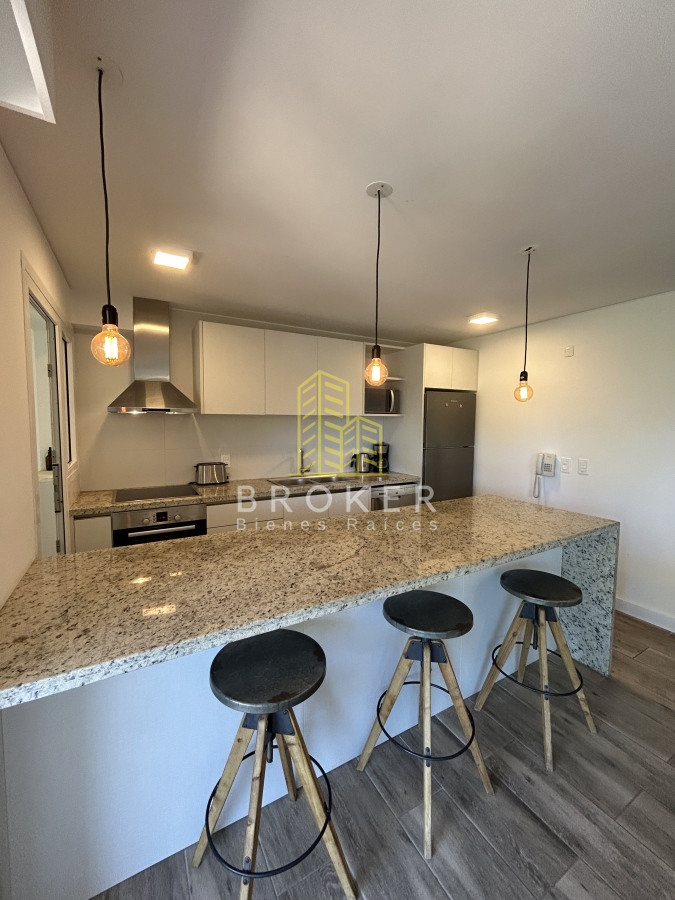 Apartamento ID.800/Venta_de_Penthouse_duplex_en_edificio_de_alta_gama_a_300_metros_del_mar,_Playa_Brava,_Punta_del_Este - Venta de Penthouse duplex en edificio de alta gama a 300 metros del mar, Playa Brava, Punta del Este. Uruguay