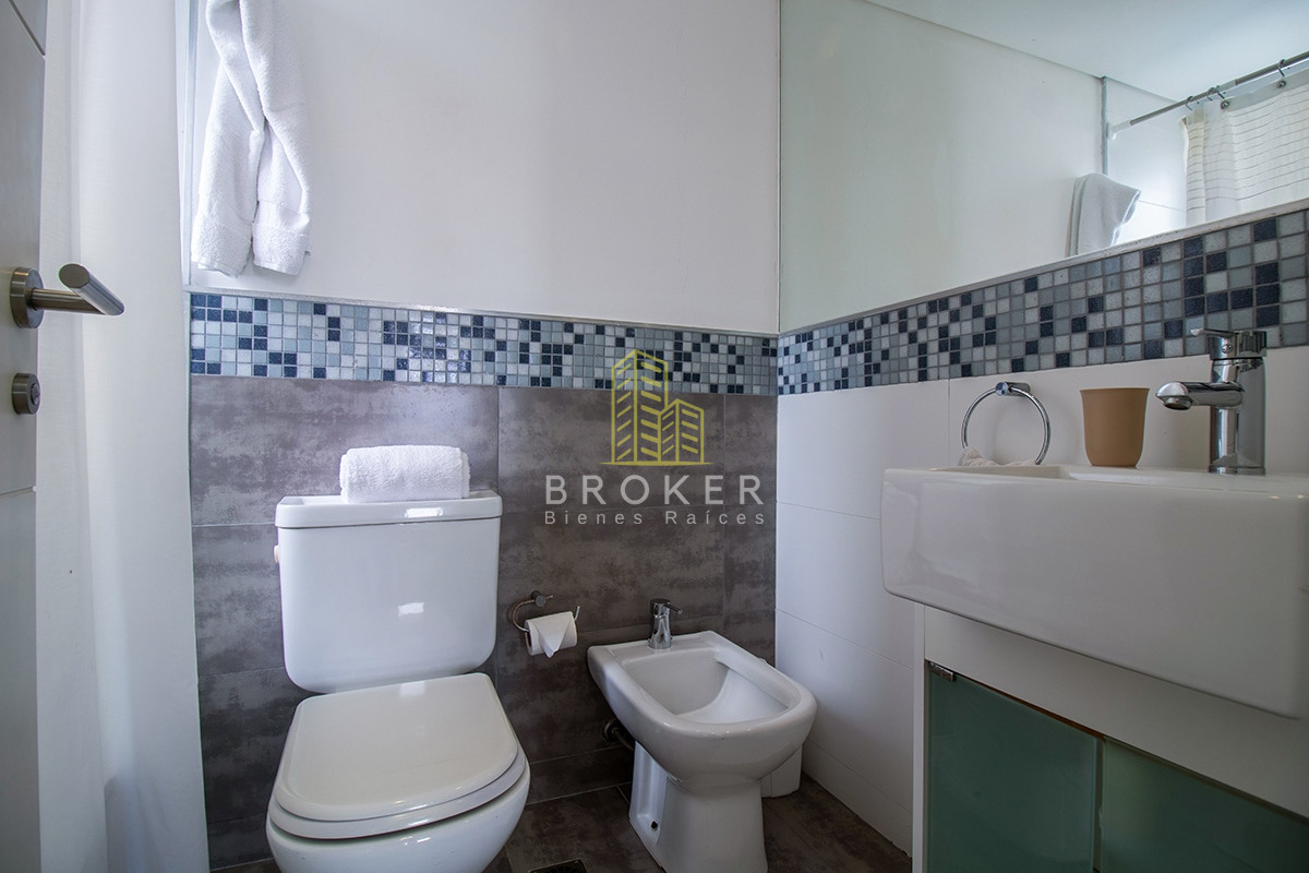 Apartamento ID.729/Apartamento_2_dormitorios_frente_al_Mar,_parada_2_de_la_Brava_Punta_del_Este,_Uruguay._ - Apartamento 2 dormitorios frente al Mar, parada 2 de la Brava Punta del Este, Uruguay. 