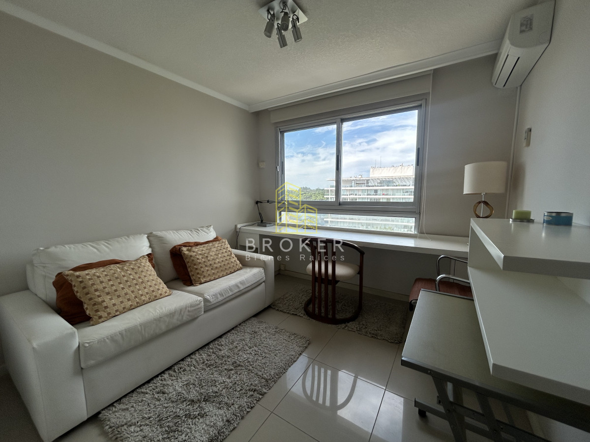 Apartamento ID.2248/Apartamento_en_Venta_3_dormitorios_Brava_Ocean_Drive_Punta_del_Este_ - OPORTUNIDAD Apartamento en Venta 3 dormitorios Brava Ocean Drive Punta del Este 
