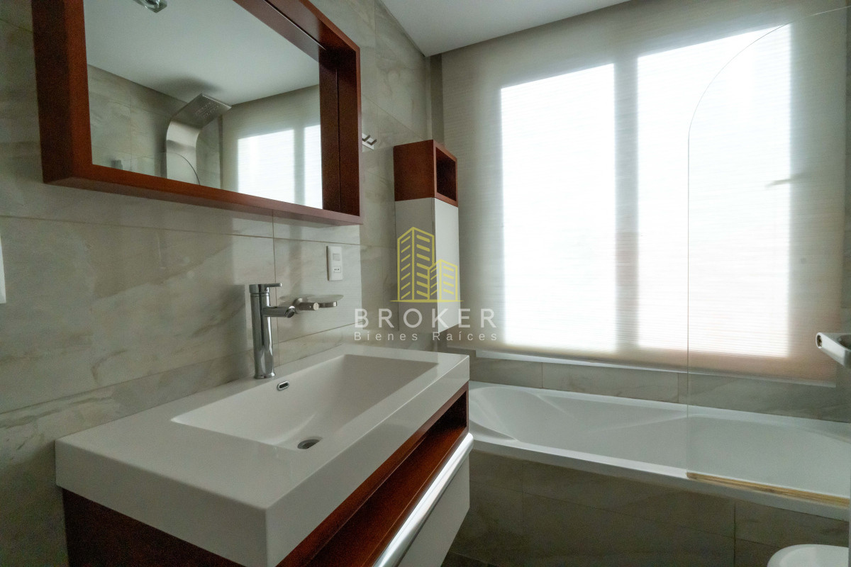 Apartamento ID.2175/Apartamento_en_Venta_2_dormitorios_con_vista_al_mar_Mansa_Pinares_AZURE_TOWERS.__Punta_del_Este_Uruguay - Apartamento en Venta 2 dormitorios con vista al mar Mansa Pinares AZURE TOWERS.  Punta del Este Uruguay