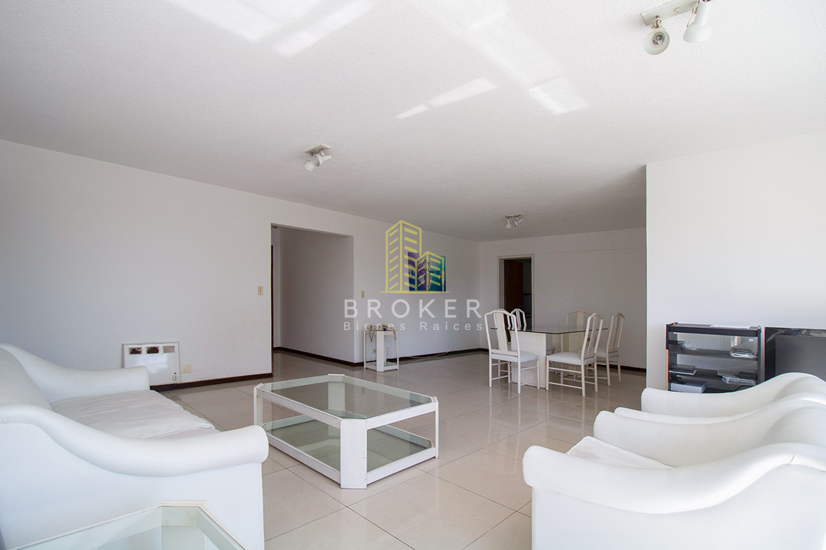 Apartamento ID.810/Oportunidad_en_venta_de_apartamento_en_Roosevelt_de_tres_dormitorios - Venta de apartamento en Roosevelt de tres dormitorios. Punta del Este, Uruguay.