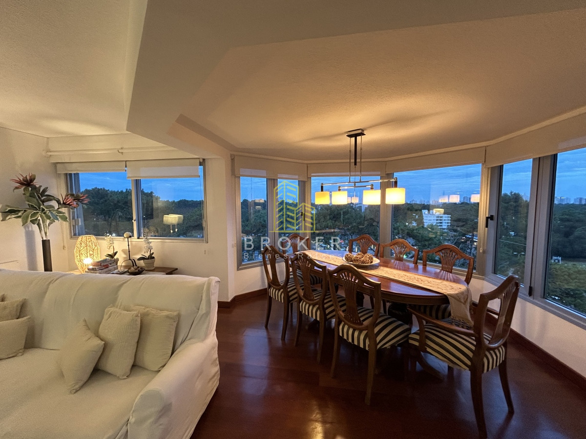 Apartamento ID.856/Venta_de_apartamento_hecho_a_nuevo_en_una_de_las_mejores_torres_de_Roosevelt - Venta de apartamento hecho a nuevo en una de las mejores torres de Roosevelt. . Punta del Este, Uruguay.