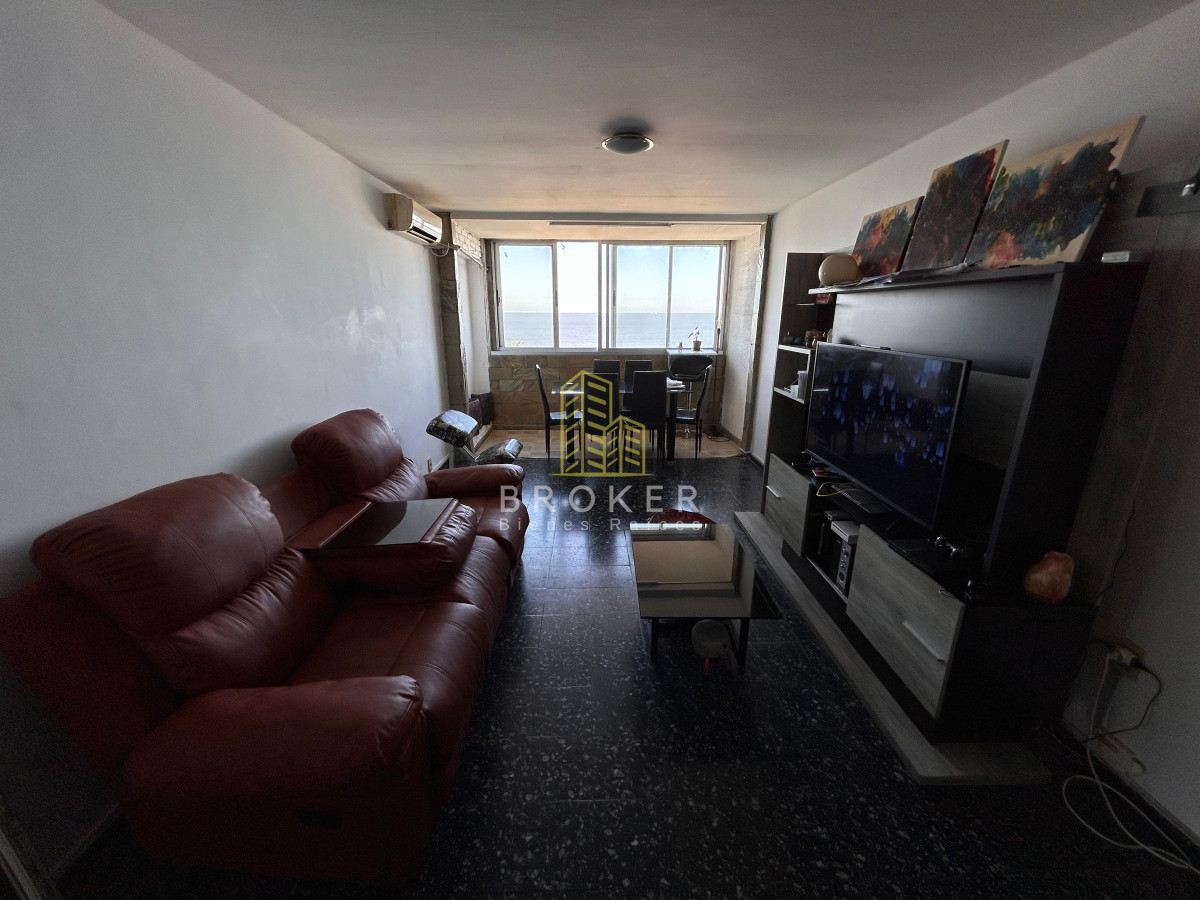 Apartamento ID.1012/Apto_3_dormitorios_en_VENTA_en_Barrio_Sur_frente_a_la_rambla - Apto 3 dormitorios en VENTA en Barrio Sur frente a la rambla