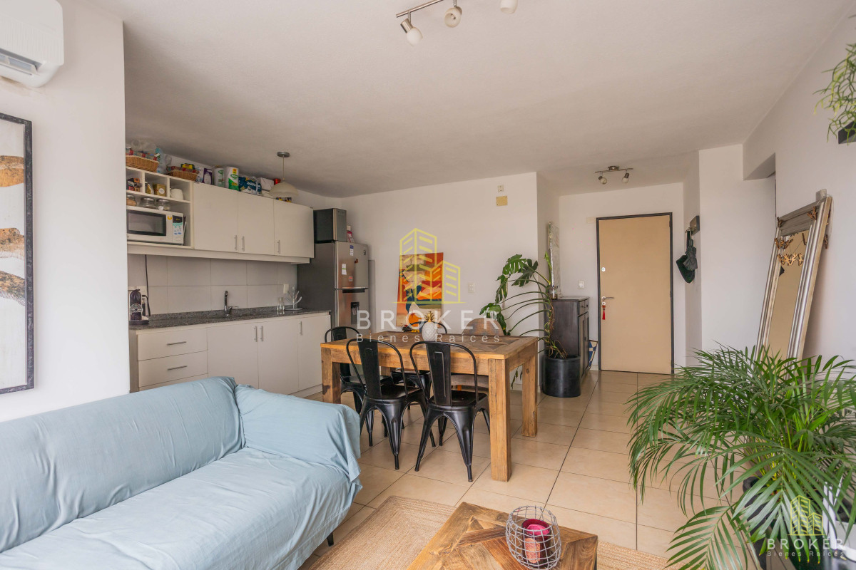 Apartamento ID.8428/Venta_Apartamento_Pocitos_Dos_Dormitorios-_¡Oportunidad! - Venta Apartamento Pocitos Dos Dormitorios- ¡Oportunidad!