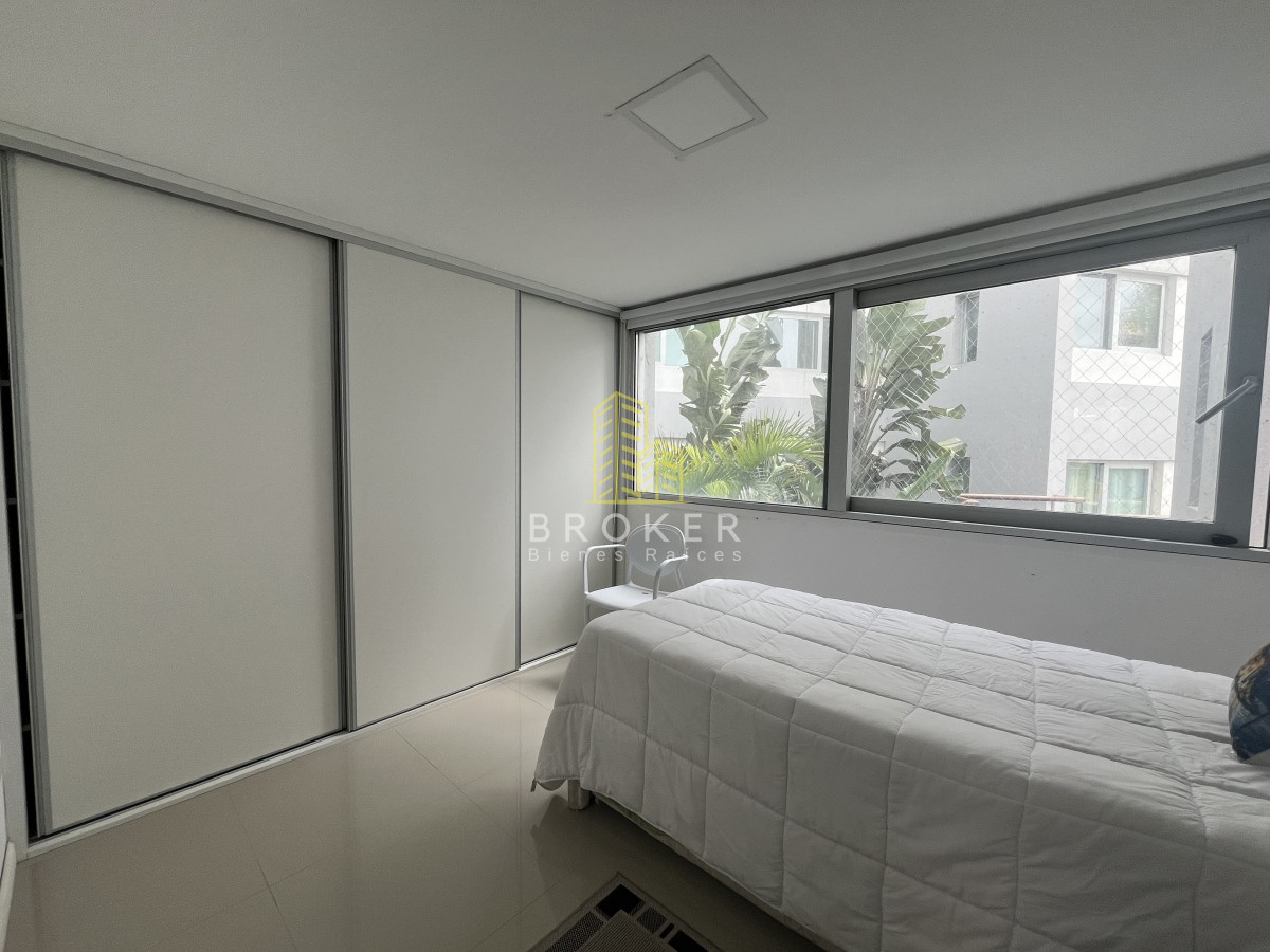 Apartamento ID.1845 - Oportunidad Apartamento en Venta Primera linea de la Mansa 2 dormitorios Isabel Pinares Punta del Este con Parrillero y Garaje