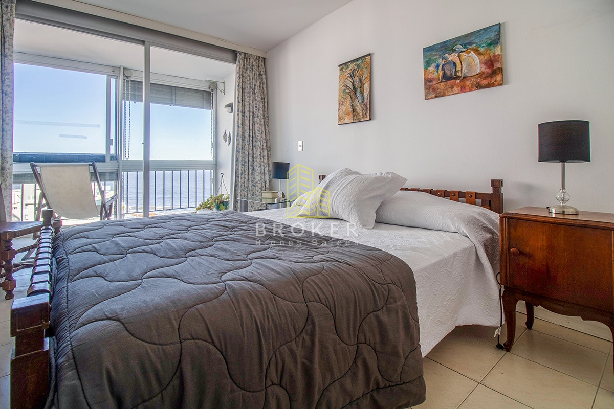 Apartamento ID.682/Apartamento_vista_al_mar_2_Dorm._en_VENTA,_Península,_Punta_del_Este - Apartamento vista al mar 2 Dorm. en VENTA, Península, Punta del Este