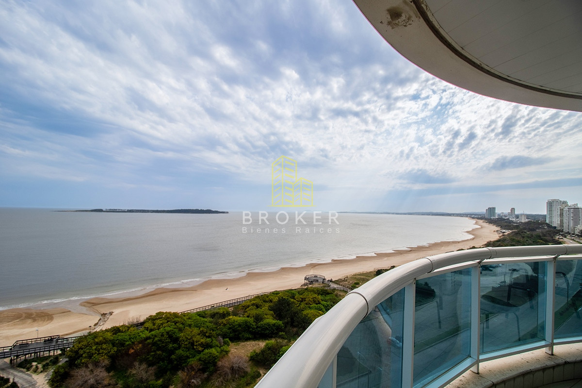 Apartamento ID.448/Apartamento_en_Venta_Primera_Linea_de_la_Mansa - Apartamento en Venta Primera Linea de la Mansa