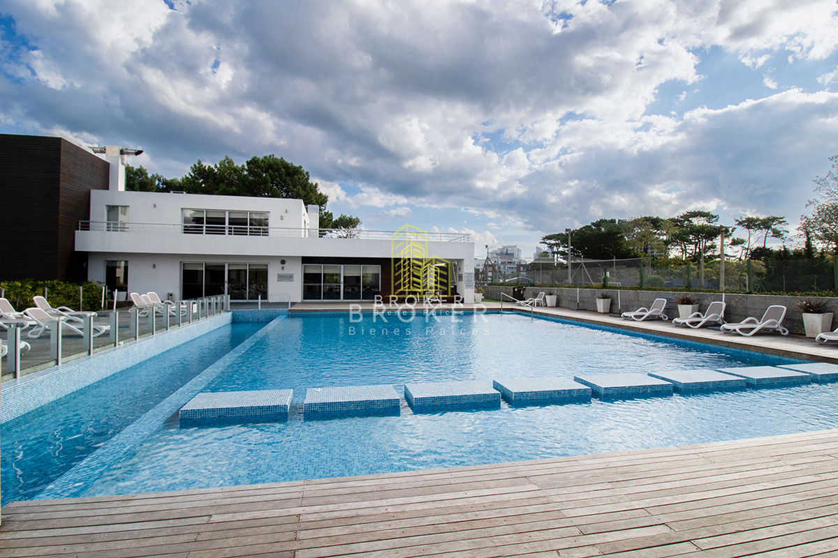 Apartamento ID.8842/Alquiler_de_temporada_espectacular_departamento_en_Edificio_Ocean_Drive - Alquiler de temporada espectacular departamento en Edificio Ocean Drive