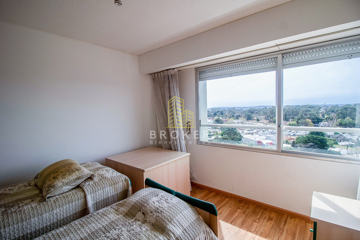 Apartamento ID.1870/Venta_de_apartamento_reciclado_2_dormitorios_en_Roosevelt._Punta_del_Este,_Uruguay. - Venta de apartamento reciclado 2 dormitorios en Roosevelt. Punta del Este, Uruguay.