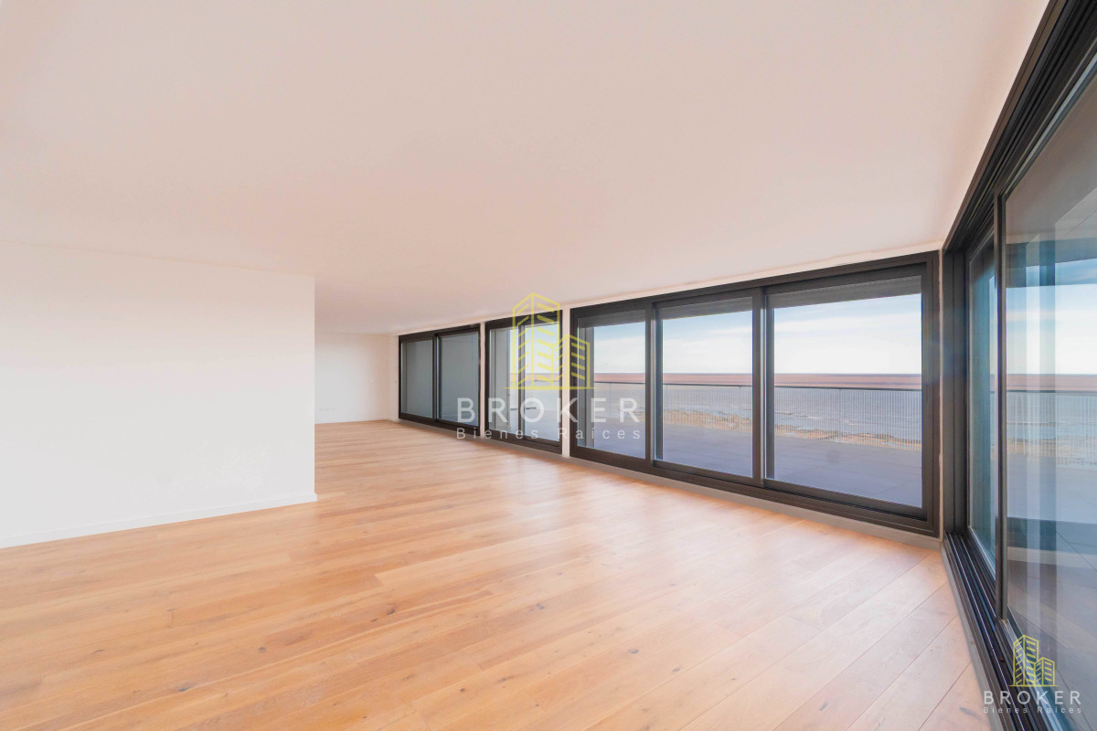 Apartamento ID.8808/Penthouse_en_Punta_Carretas_Montevideo_Uruguay_vista_al_río! - Penthouse en Punta Carretas Montevideo Uruguay vista al río!