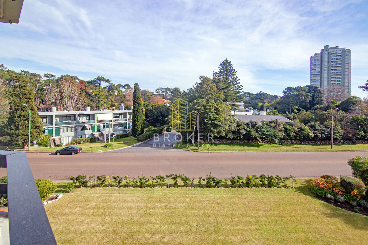 Apartamento ID.2396/venta_apartamento_punta_del_este_3_dormitorios_Roosevelt - venta apartamento punta del este 3 dormitorios Roosevelt