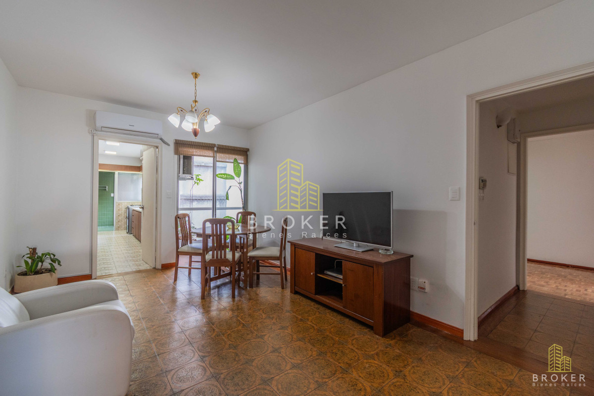 Apartamento ID.8491/Venta_Apartamento_Pocitos_3_dormitorios_y_servicio_ - Venta Apartamento Pocitos 3 dormitorios y servicio 