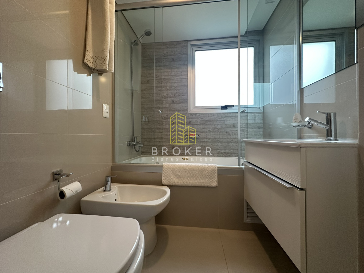 Apartamento ID.8906/DEPARTAMENTO_EN_LOOK_BRAVA_3_DORMITORIOS_CON_VISTA_DIRECTA_AL_MAR_539.000USD - DEPARTAMENTO EN LOOK BRAVA 3 DORMITORIOS CON VISTA DIRECTA AL MAR 539.000USD