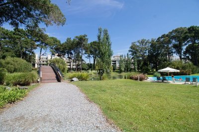 Venta Apartamento 2 Dormitorios Solanas Punta Ballena Green Park Parrillero