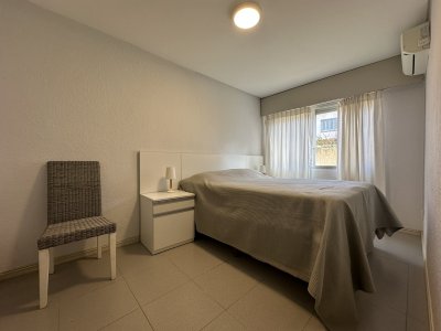 Oportunidad en Peninsula apartamento de 2 dormitorios en primera linea a solo 159.000USD