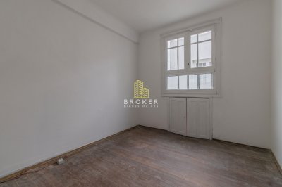 Apartamento 4 dormitorios en Centro Sur