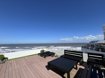 Apartamento en Alquiler de Temporada 3 Dormitorios con Vista al Mar en Peninsula Brava Punta del este Maldonado