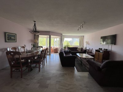 OPORTUNIDAD UNICA Apartamento en Venta 3 Dormitorios mas dependencia en Roosevelt Center con Amenities y Servicios Punta del Este 