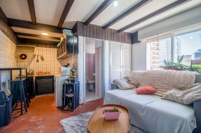 Apartamento de un dormitorio en venta en Peninsula. Punta del Este, Uruguay.