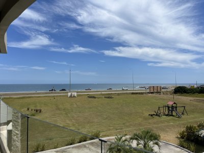 Apartamento en Venta y Alquiler 1 dormitorio con vista al mar Mansa Pinares AZURE TOWERS Punta del Este Uruguay
