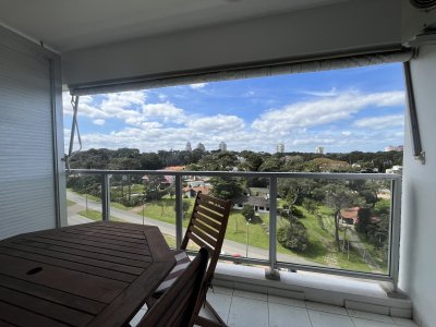 Apartamento de 2 dormitorios en Alquiler de Temporada en Complejo Lincoln Center Torre Wilson Punta del Este Mansa