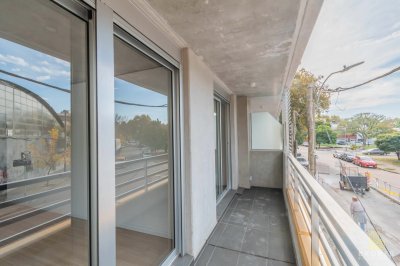 ALQUILER APARTAMENTO 1 DORMITORIO CON BALCÓN Y GARAGE TRES CRUCES 