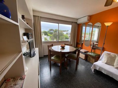 Apartamento en Venta 1 dormitorio Playa Mansa Punta del Este