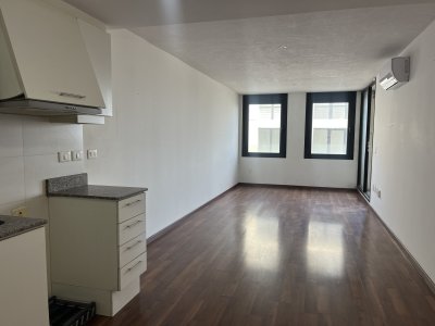 Alquiler apartamento 1 dormitorio con garaje en Ciudad vieja