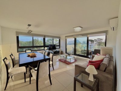 Venta apartamento punta del este mansa 2 dormitorios parrillero