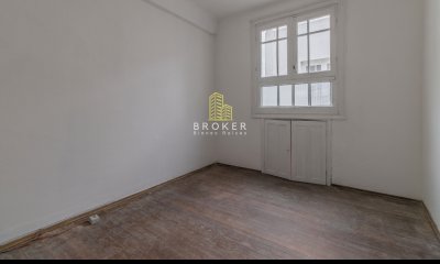Apartamento 4 dormitorios en Centro Sur