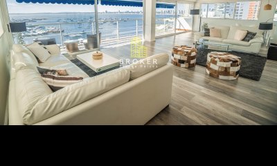 Apartamento En Venta De 6 Dormitorios En Península Punta del Este